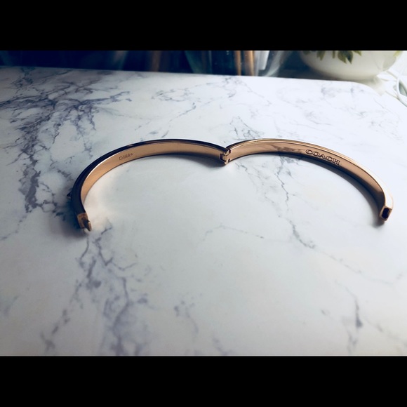 Coach Bracelet - Picture 7 of 8